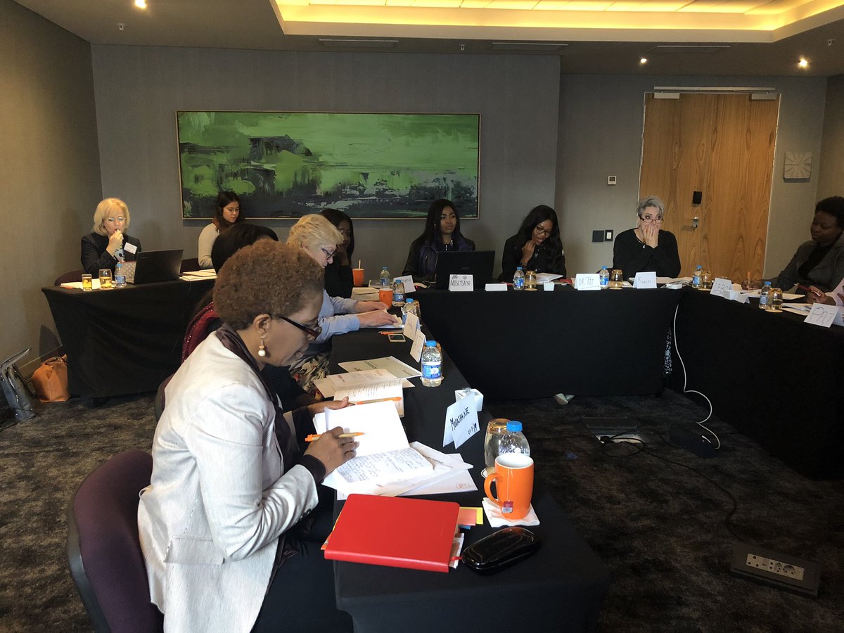FionaAndersonAA's tweet photo. Day 2 of the #FemBioBiz #accelerator programme with @awieforum supported by @hivos @nepadsanbio helping women in #biosciences in #SouthAfrica to gain access to funding and markets. Focus is on the #valuepropostion and #customer journey. https://t.co/xA2Mv8X8A6