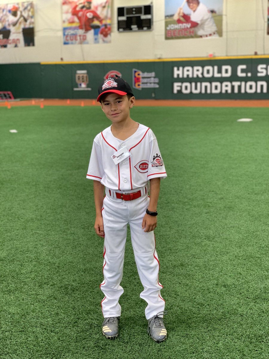 Tommy_G's tweet photo. Big league dreams this week at @Reds camp for this kid. Fortunate to have a @MLB club committed to growing the sport and creating opportunity across the city. #LowercaseG #Reds https://t.co/Z1h8s9JC7P