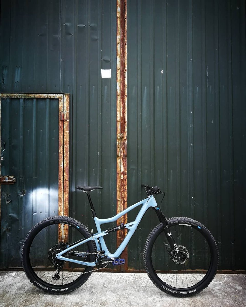 The snappy, flickable, playful and fast Ripley 4 has landed in the UK and it's cool as ice!❄️

📸 Mark Downie ⠀⠀⠀⠀⠀⠀⠀⠀⠀⠀⠀⠀⠀⠀⠀⠀⠀⠀⠀⠀⠀⠀
------⠀⠀⠀⠀⠀
<a href="/IbisCycles/">Ibis Cycles</a> #Ripley4 #Mtb