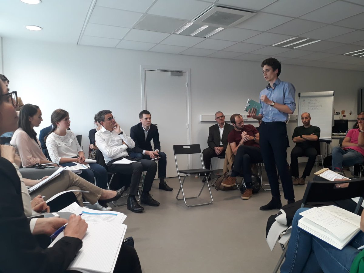 lelabsanteidf's tweet photo. 📢 @arkhn_hq • Standardiser les données de santé en open-source aux hôpitaux- Faciliter et optimiser l’utilisation des données de santé hospitalières
🤝 Merci @AlexisThual
#LeLabInnov #Innovation #Meetup https://t.co/3rTRPSMQcT