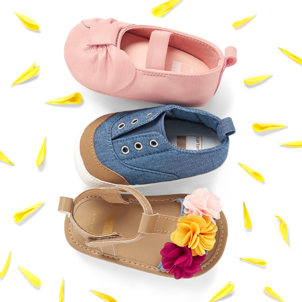 Carters's tweet image. Baby toesies need baby shoesies #completethelook #matchback bddy.me/30NDQWn