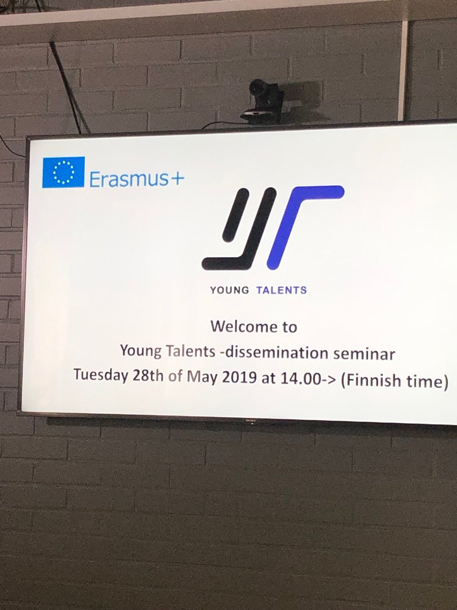 JaanaBackroos's tweet photo. Tänään Mercuria business schoolissa kuuntelemassa aivan käsittämättömiä young talentteja, jotka perustaneet yrityksen. Kyllä meidän nuoret osaa👍 #youngtalents#mercuria# https://t.co/wlRdOZsCR7