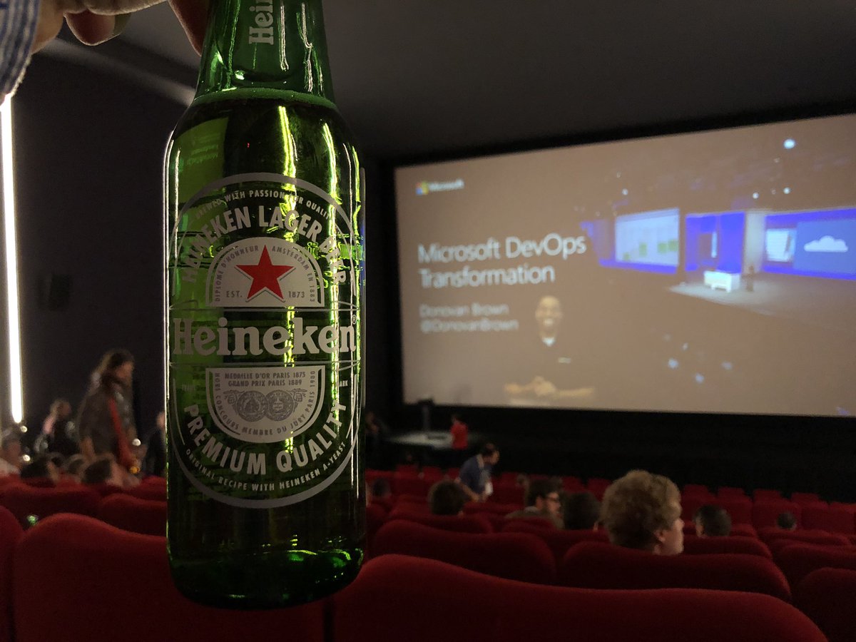 moroboro's tweet image. The last session at #dotnetday19