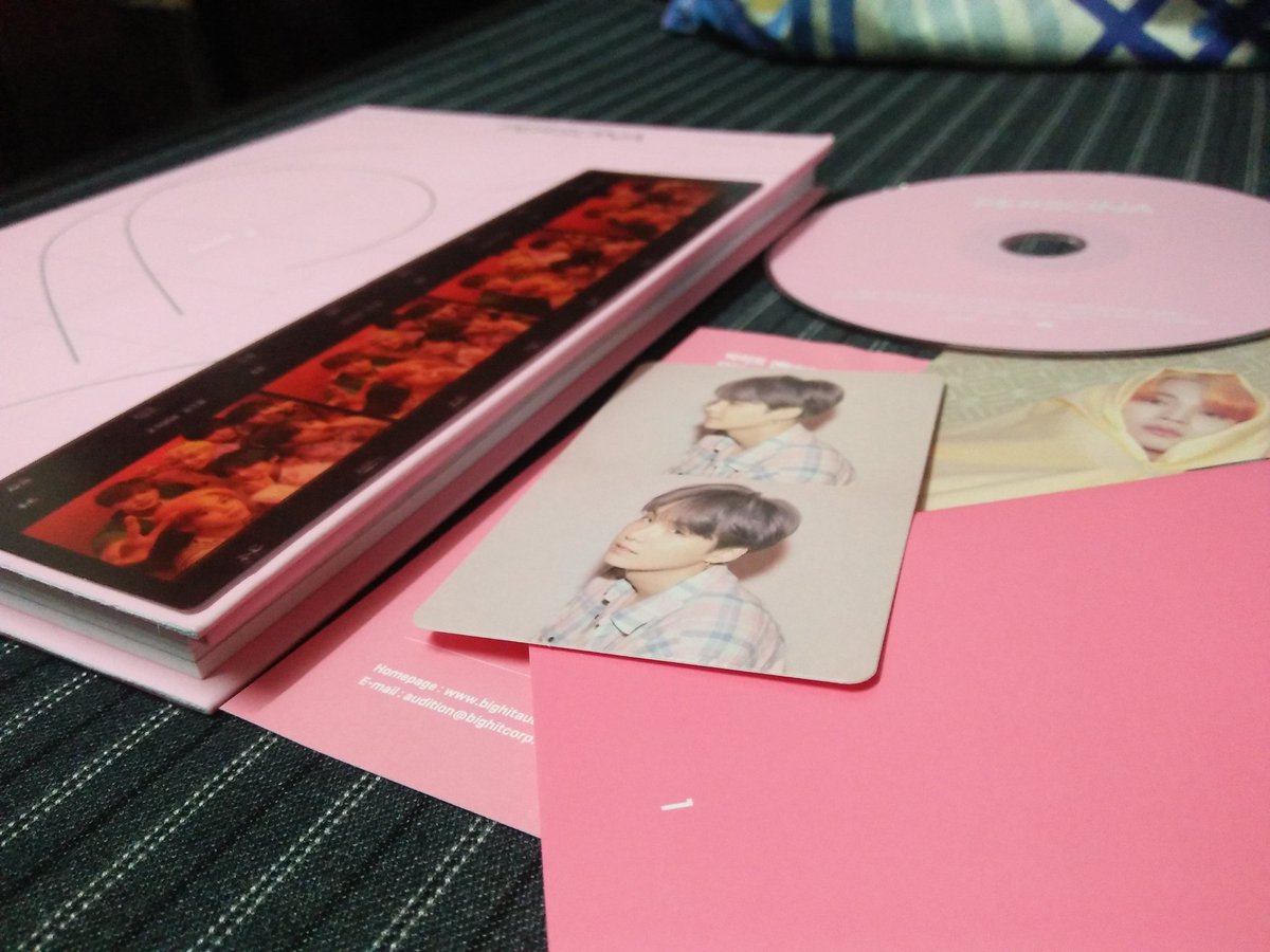 btsynchro's tweet photo. 드디어! Tysm talaga mamsh @cherryparkmyg / @ph_blossom  sa smooth transaction, also thank you din kasi ikaw mismo naghanap and nag-order ng abv3 for me kahit na di tayo close! Ang kapal nung bubble wrap sure na sure na safe siya JSKSKSKSKSK #LegitCherryBlossom https://t.co/lclaxChU9E