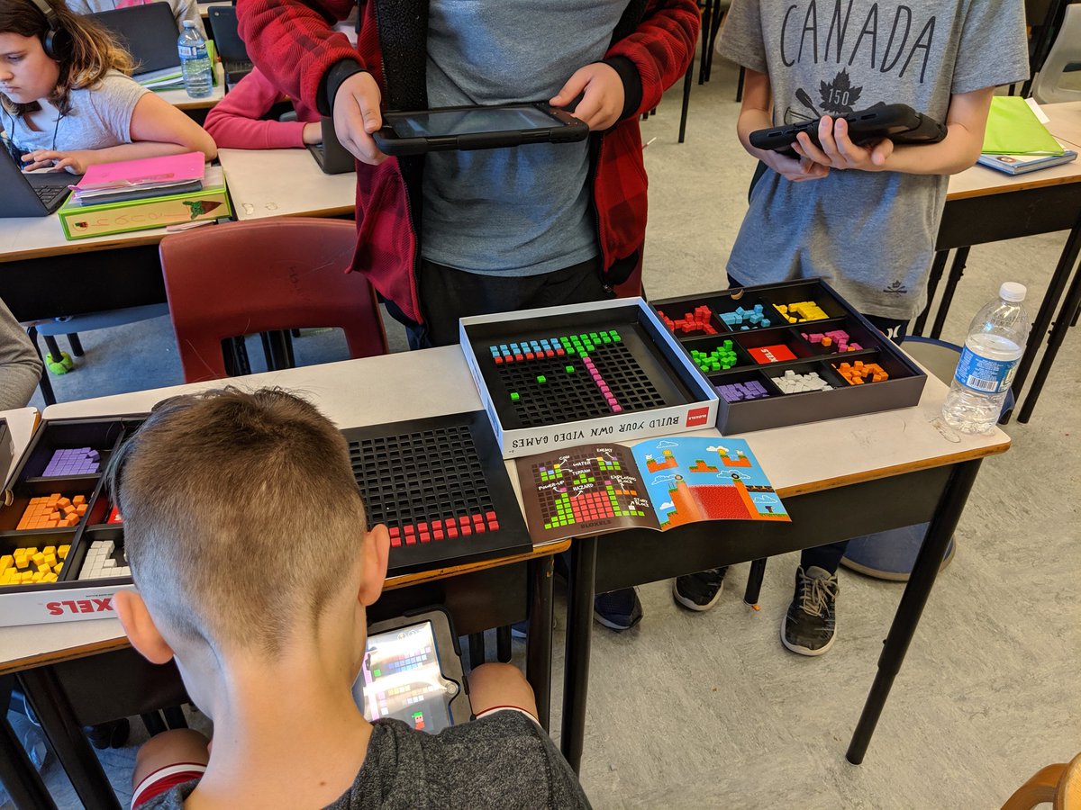 Finally breaking out our new @BloxelsBuilder game boards! Full engagement and excitement from all students! #avrceelem #joyinlearningwfds <a href="/AvrceT/">AVRCE Tech</a>