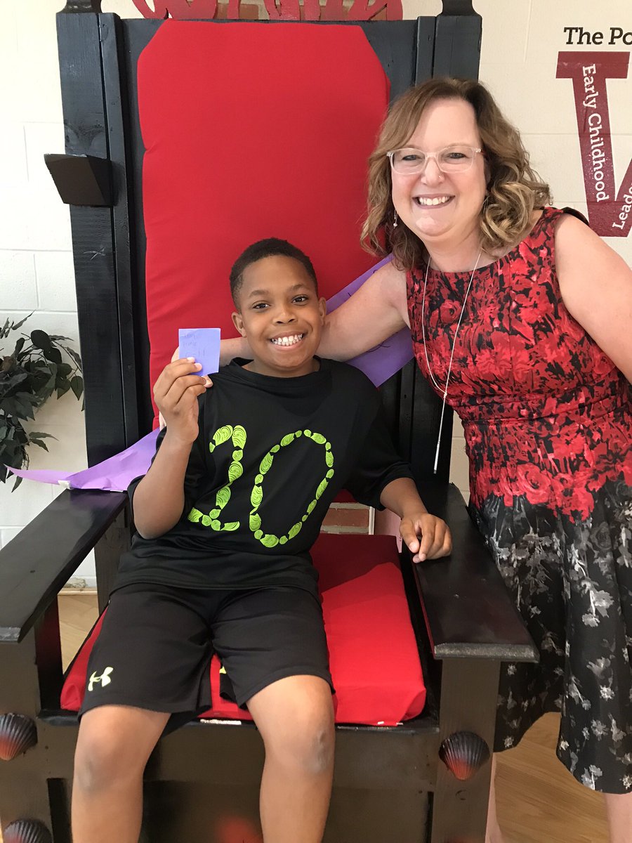 Big week last week as O11 celebrated our deserving Wilbur Winners, earned the coveted Wilbur Flag and bowed down to our very own classmate — Trey the KING of Wilbur! #wilburinspired