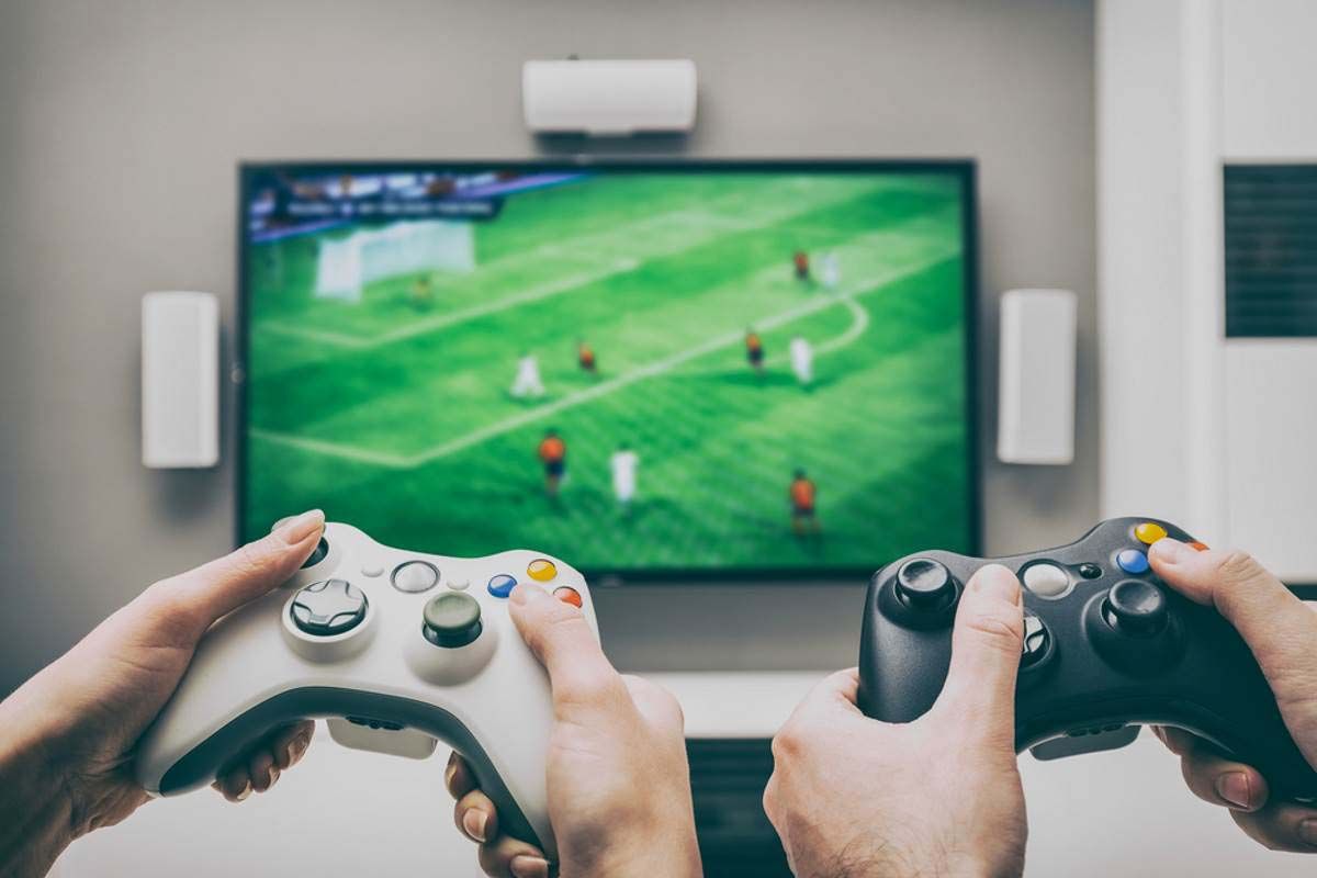 greenMe_it's tweet photo. La dipendenza da videogiochi è diventata ufficialmente una malattia (ed era ora!) ➡️https://t.co/uVxcUYp25x https://t.co/zDIwYeXZUI