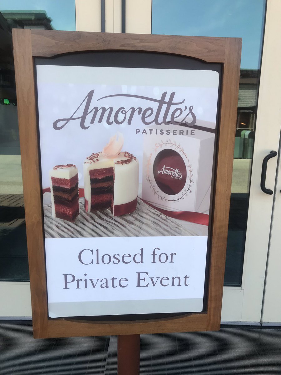 OnAirWithKrista's tweet photo. Good morning from Amorette’s in Disney Springs!! See you at 11am for our meetup with Disney Legend Tom Nabbe !! https://t.co/6Avmly40yx
