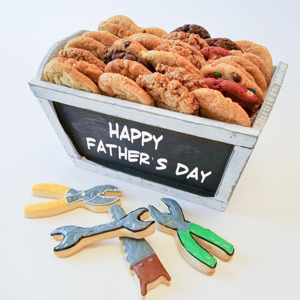 CookiesFromHome's tweet photo. Add some tools to Dad's collection this Father's Day with a yummy gift of 3 of our   DECORATED SUGAR COOKIES in assorted tool cutouts along w/ an assortment of our fresh-baked favorites. Get Father's Day wrapped up today! #FathersDay2019 #decoratedcookies https://t.co/bh4kW9Cekv https://t.co/TRQdkuhWMt