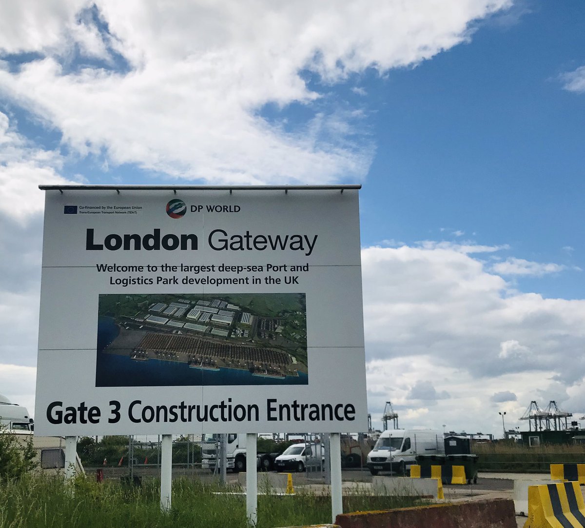 Good to be out and about today seeing an Operator at London Gateway Logistics Park with <a href="/MichelleOGarro/">Michelle O'Garro</a>. Less down time for the business and allowing us to understand the operation at the operating centre better #transport #logistics #Compliance