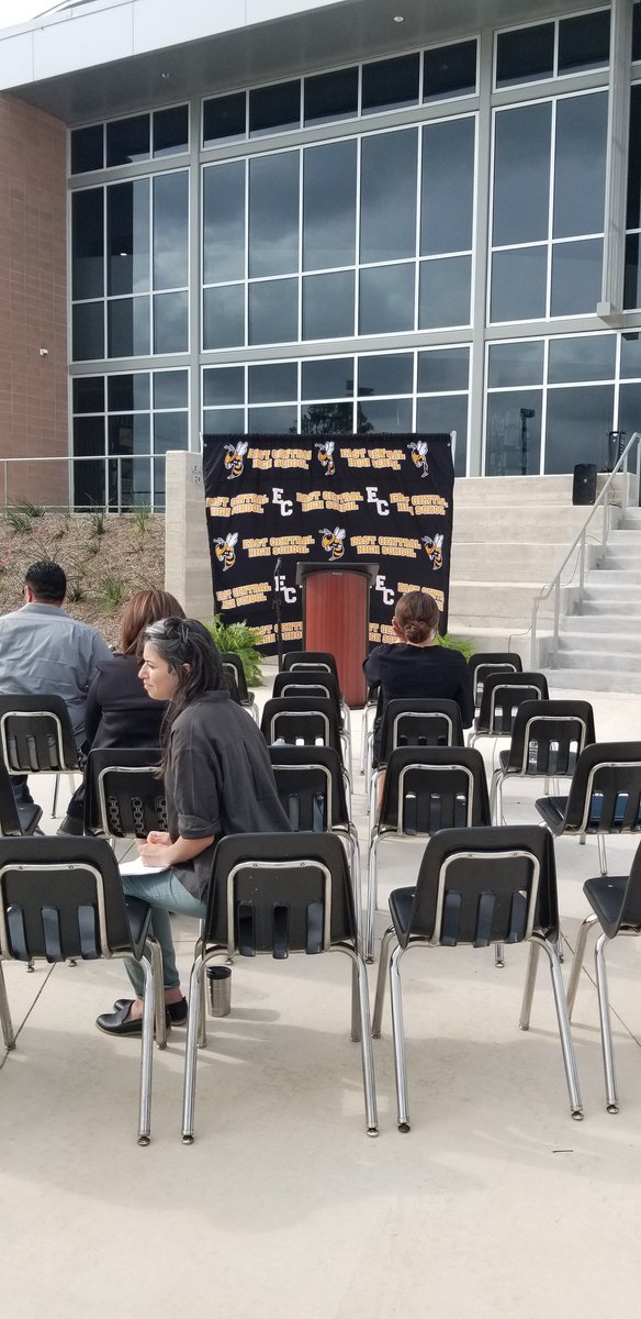 akholman's tweet photo. We have a big announcement coming this morning! #ecisdtweets #hornetsareccmr https://t.co/qgeLGxieEX