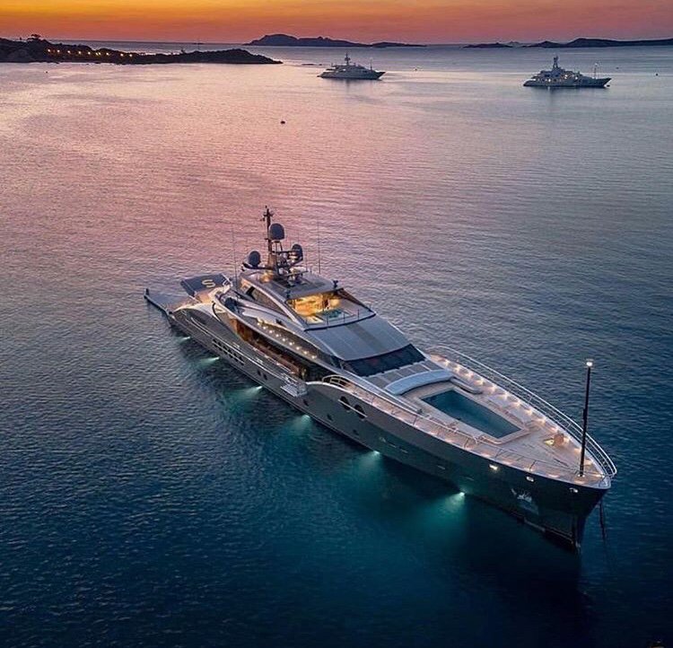 When the sun sets for the day...there's #Sanam See more here bit.ly/2lb7vCN