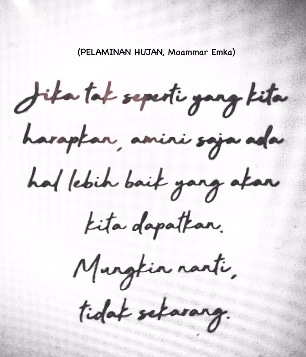 BarBooks's tweet photo. Aku menunggumu di #PelaminanHujan 
by @moammaremka 
Segera terbit, Juni 2019 🙏 https://t.co/Tf0w2eNdA0