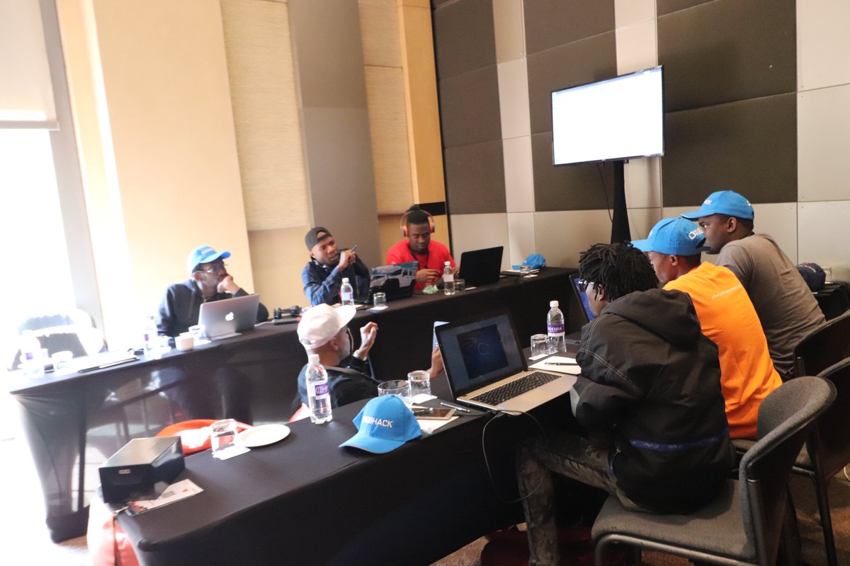 TiyaniTee's tweet image. Capture The Flag challenge at #SS19Hack on the sidelines of #ITWebSS2019 led by Nithen Naidoo, the CEO of @Snode_Tech.