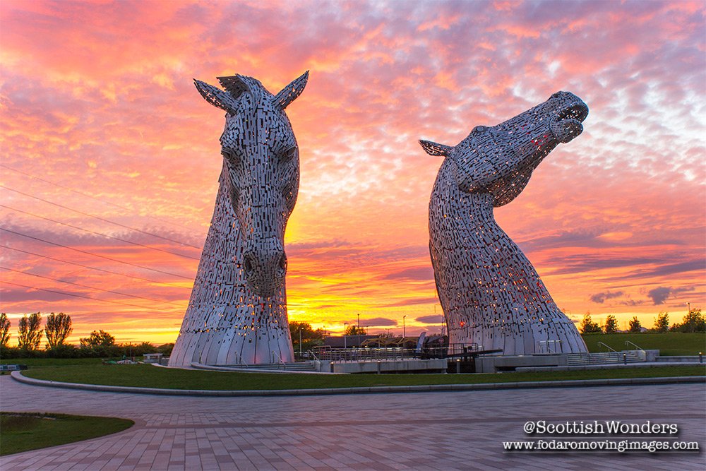 roselandscapesc's tweet photo. RT https://t.co/qOB5XzMar9 RT @ScottishWonders: #TheKelpies and a beautiful #sunset #scottishwonders #Scotland #photography #fodaromovingimages #landscape #brilliantmoments #explorescotla… https://t.co/AKACnqlrNs