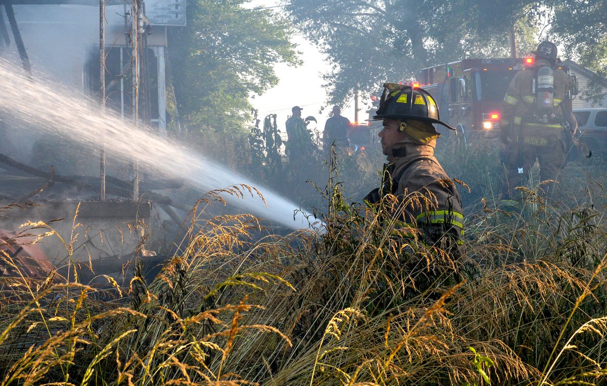 ClickingKen's tweet image. It's hot out there, and hydration is a good thing. Ask a fireman... independentmail.com/picture-galler… @HPFD3 @acfdmedia @SCFireFighting @scfirefighters @FireRescueSC #hydrate #keephydrated #SCfire #AndersonCountyFireDepartment @independentmail #heatsafety