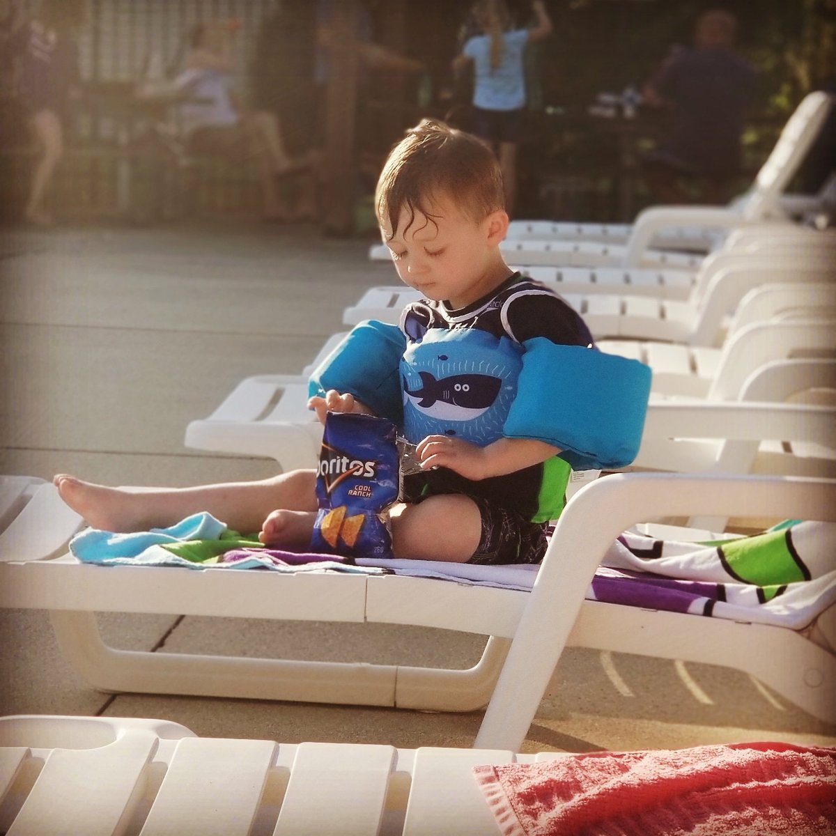 Beezinthechi's tweet photo. Its gonna be a #coolranch #poolside kind of summer. @Doritos get at us. #coolranch #doritoscoolranch #doritos #doritosmodel #summertime #2019 https://t.co/To7uQTIF7N https://t.co/yvMIvyk04U