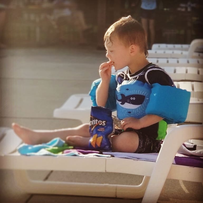 Beezinthechi's tweet photo. Its gonna be a #coolranch #poolside kind of summer. @Doritos get at us. #coolranch #doritoscoolranch #doritos #doritosmodel #summertime #2019 https://t.co/To7uQTIF7N https://t.co/yvMIvyk04U