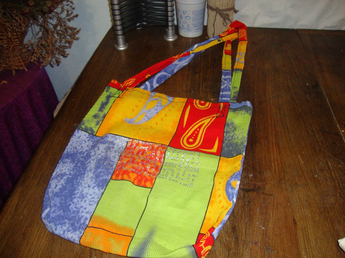 hogops's tweet image. мы занимаемся росписью стен и любых поверхностей, проводим мастер классы для детей и взрослых,это дает им новые знания и развивает их возможности и творчество и, выездные в том числе-приглашайте.