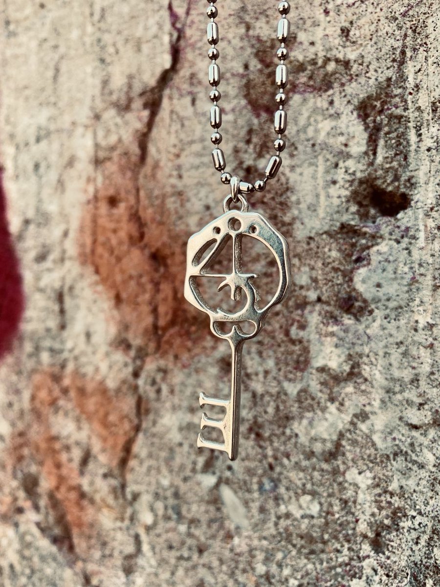 Keys to the castle! Castle Bam that is. Are you liking the new renovations to the castle or do you wish it stayed the same? We personally like the refresh and updated look.