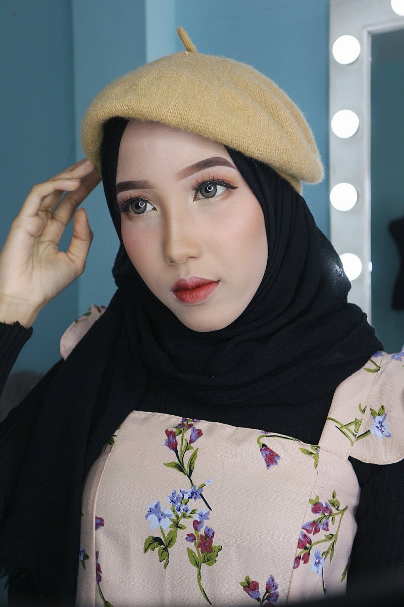 Mantan nyesel gakya?  #ThePowerOfMakeup