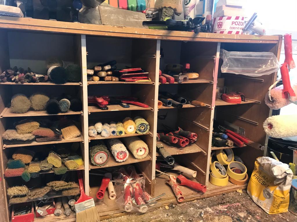 InPaintProject's tweet image. Today In Paint held a Trainers Camp in Prague aiming at supporting projects results for an efficient European WBL model in the Painting sector. Thanks to all tutors, students, entrepreneurs and manufacturers for their valuable contribution.
#EUprojects #Erasmusplus