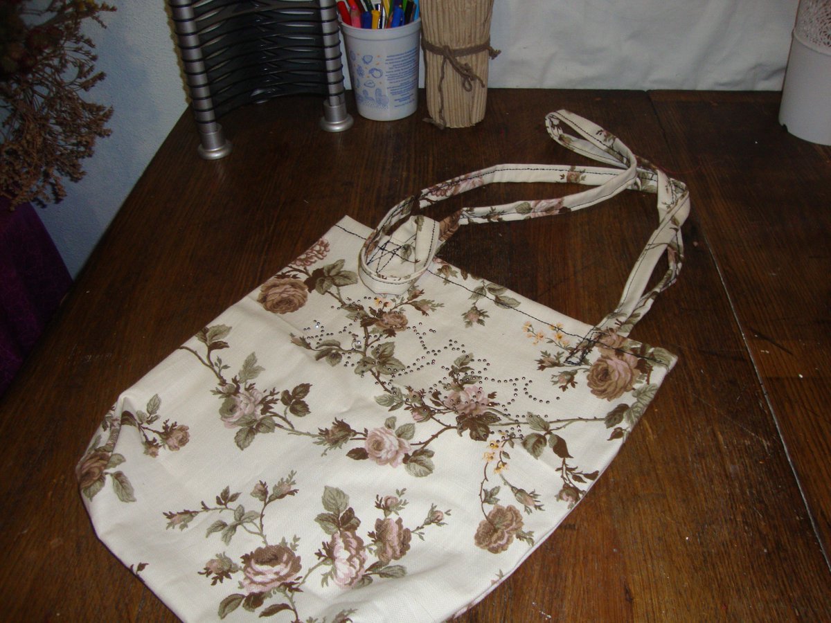 hogops's tweet image. Музыкальная студия, изготовит для Вас запись музыкальных продуктов под ключ, рекламу, озвучка и поздравление близким и родным, а может Вы хотите записать сказку для своего ребенка, или стих совственного сочинения, почуствуйте себя звездой, а еще это возможность оставить