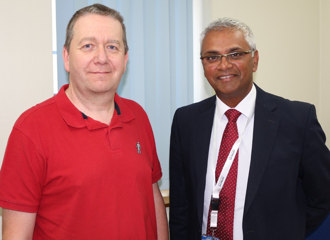 BTHFT's tweet photo. The robotic surgery team @BTHFT has marked another major milestone in its treatment of urological #cancer. Surgeons recently completed their 1,000th prostatectomy (prostate removal) using our state-of-the-art da Vinci robot. Full story 👉 https://t.co/aw708NgEIF @FabNHSStuff https://t.co/ARrkjh0Les