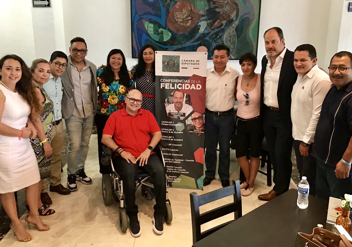 JesusPoolMoo's tweet photo. Agradecido de ser parte de esta semana de la felicidad con el conferencista español @JMQuelle y Pedro Campos, que ofrecerán sus experiencias en diferentes escuelas y recintos de Cancún, Chetumal y Cozumel. https://t.co/4KMxEj93aQ