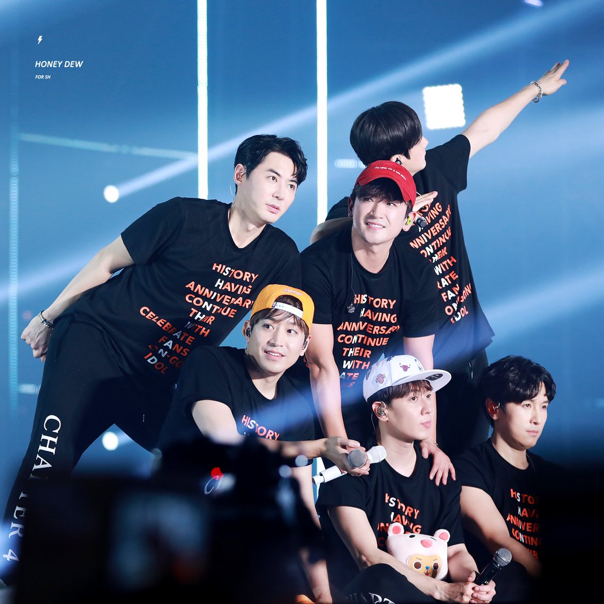 a_rinity's tweet image. 늘 우리 곁에 신화로 있어줘서 고마워요
#우리이름_우리가책임지지_신화