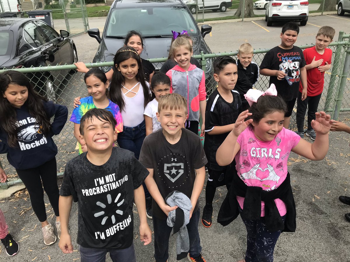 D84North's tweet photo. Is there anything better than Field Day???? We don’t think so!!! Kids (and teachers) are having a blast thanks to Mr. Jeske and our amazing volunteers!! #welovevolunteers #welovefieldday #fieldday #dolphinsplay #D84OnTrack https://t.co/zkQJ4rBzaf