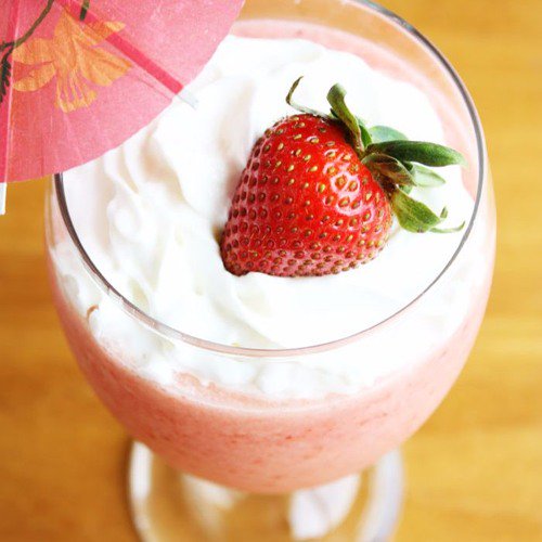 FrenchShuffle's tweet photo. Stream Now: #Aritus - "Pina Colada II"
#FutureSocietyCollective #PinaColadaII #FrenchHouse #FunkSoul
https://t.co/OOMEUUD4VW https://t.co/e0FFwu4ke0