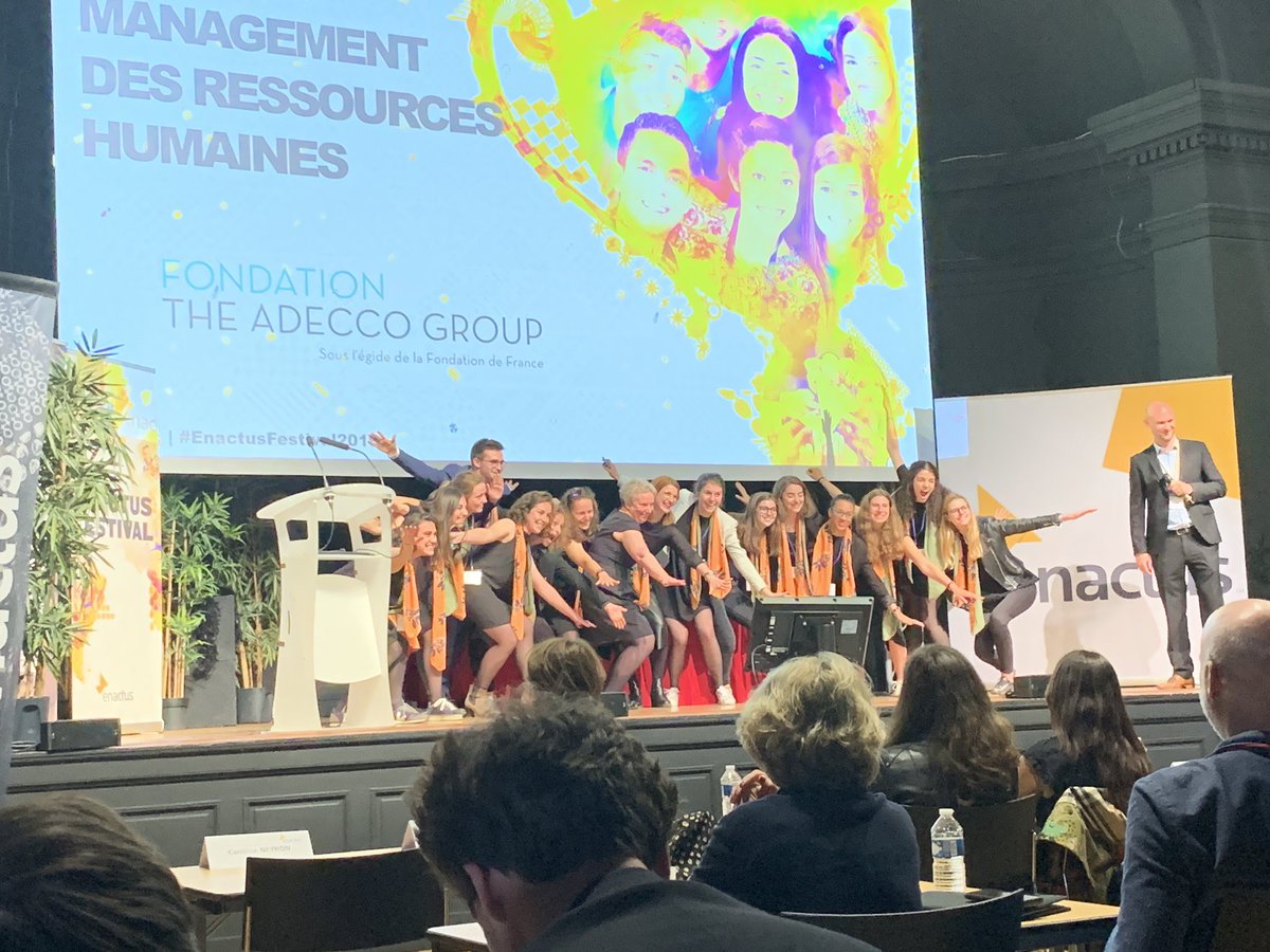 Le challenge "#Management des #RH" par  <a href="/AdeccoGroupFR/">The Adecco Group FR</a> <a href="/FondationAdecco/">FondationAdeccoGroup</a> est remis par Elodie Delcourt, RRH <a href="/Humando_rh/">Humando</a> à la #CNEnactus. Félicitations à <a href="/EnactusRouen/">Enactus Neoma Rouen</a> qui remporte le prix pour aller à la #EnactusWorldCup et vivre une semaine avec les #DRH <a href="/AdeccoGroupFR/">The Adecco Group FR</a>