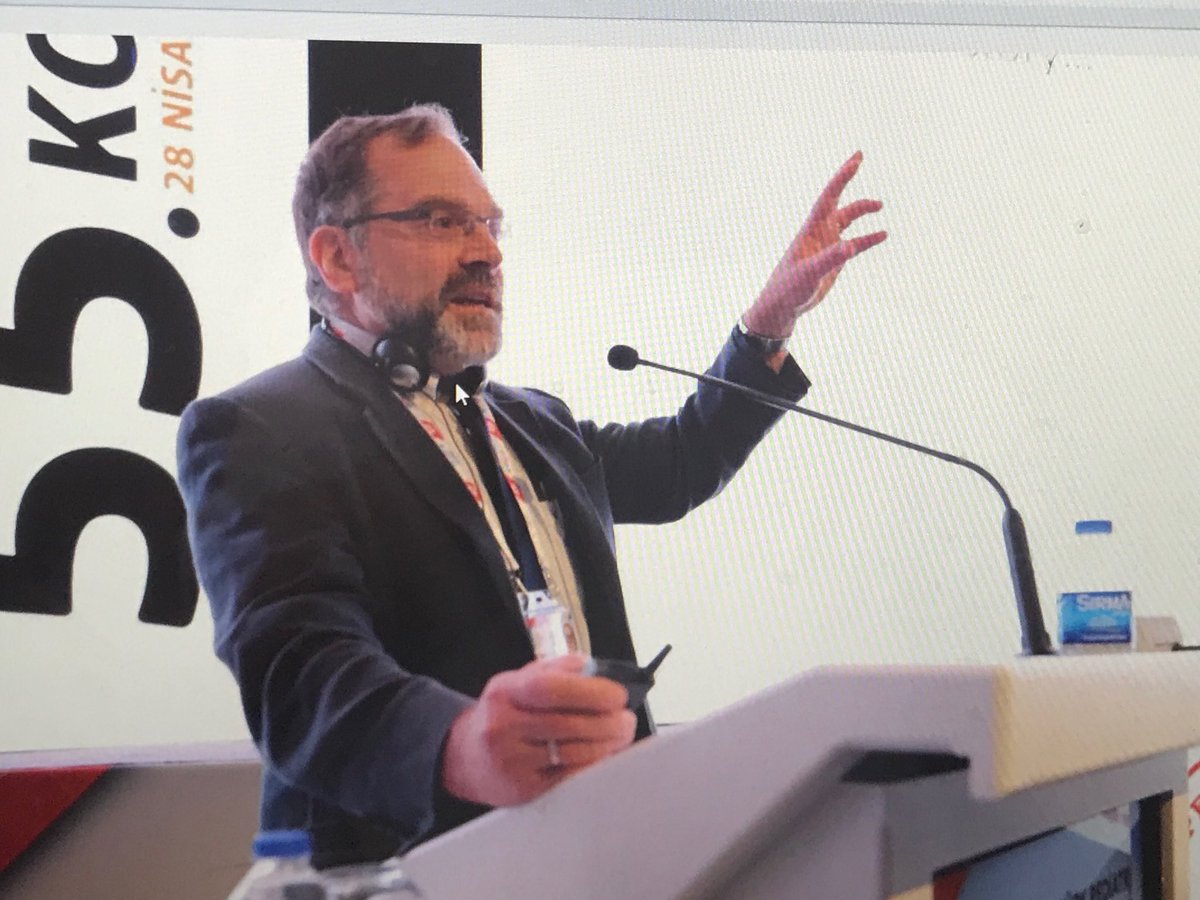 Talking @pedsbiothics ⁦<a href="/CMBioethics/">Peds Bioethics</a>⁩ got the Turk Pediatri Kongresi. Great discussion of WCW’s story “The Use of Force” and it’s implications for shared decision making.