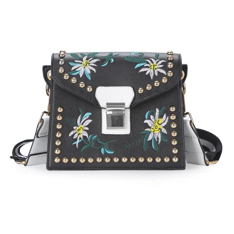 accessoriesvall's tweet photo. https://t.co/zqq4J8hjUr

Leather Flower Shoulder Bag 👜🌹💐

#bag #fashion #Accessories #women https://t.co/w35SfxsZNQ
