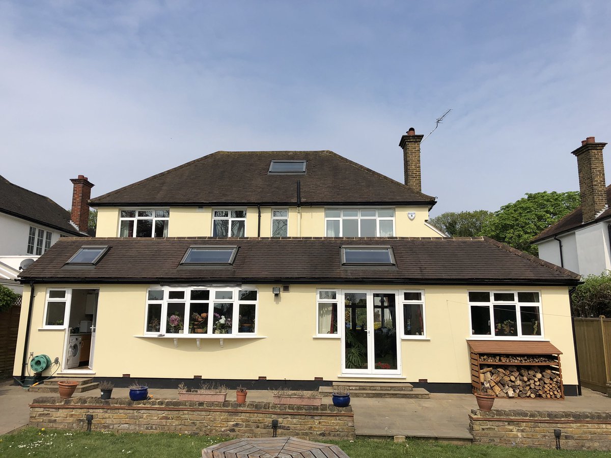 RenderlineLtd's tweet photo. Our nice job in Rickmansworth! @SPSenvirowall external wall insulation with 60mm phenolic @KingspanIns_UK. Efficiency and beauty together!! https://t.co/dmkf0Z92LX