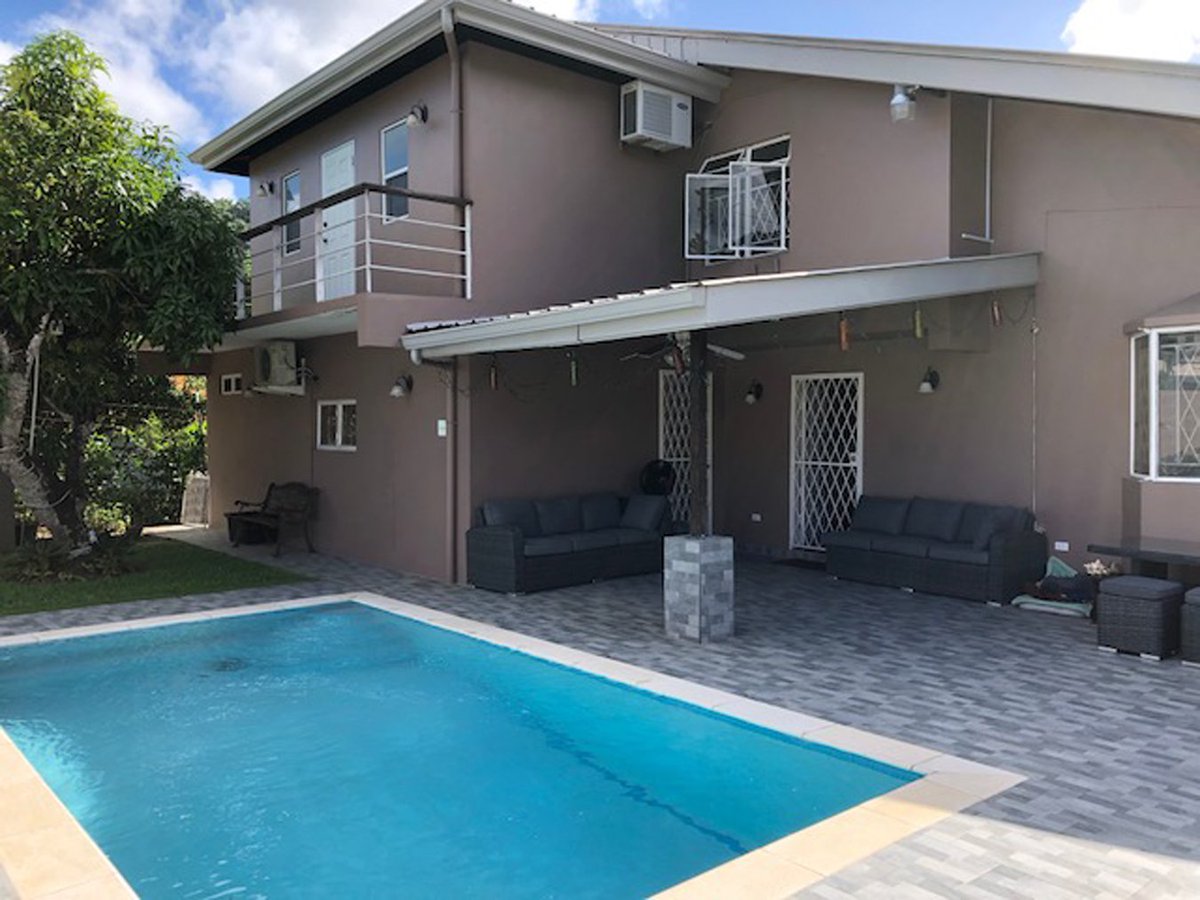 For Sale: Providence Gardens, Santa Cruz
Price: $3m
Agent: Maritza Farfan - Terra Caribbean

This beautiful property consists of 4 bedrooms, 5 full bathrooms and is fully air-conditioned. 

#WeKnowRealEstate
#WeKnowTrinidad
#MustSeeProperty
#ValueForMoney
#AmaizingViews