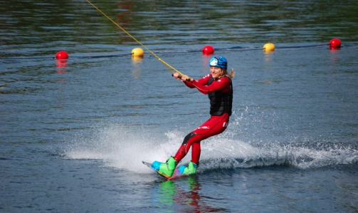 VisitTheQuays's tweet photo. .@SalfordWSC caters for all standards of wakeboarders. So if you want to start a new sport, or perfect your skills, Helly Hansen Watersports Centre is definitely the place to go! Book here - https://t.co/3B00MHTW3K #HHWSC #TheQuays #VisitTheQuays #QuayTips https://t.co/TCOkUjYNv4
