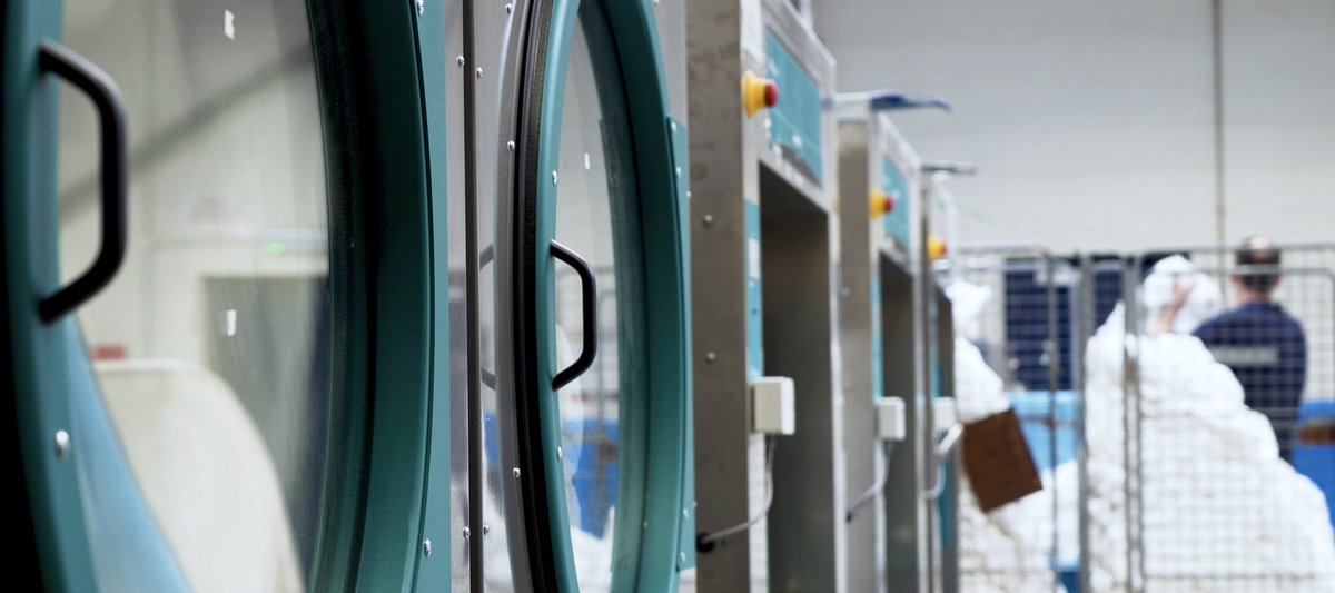 Sneak preview of a recent case study from one of the countries most prestigious commercial laundries.

Stay tuned 🎞 🎥 

#Laundry #CommercialLaundry #CaseStudy #TheMAGGroup #MAG #Primer #PrimerLaundry #MAGGroup #PrimerLaundryEquipment #Wash #Dry #Iron