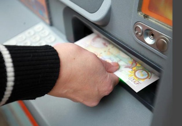 Rochelle_Malise's tweet image. Are you worried about the loss of cash machines in #Doncaster? The borough has lost almost one in 10 cash machines in less than two years, figures collected by parliamentary constituency show. For our next Voices feature, we want to know if local people think this is a concern.