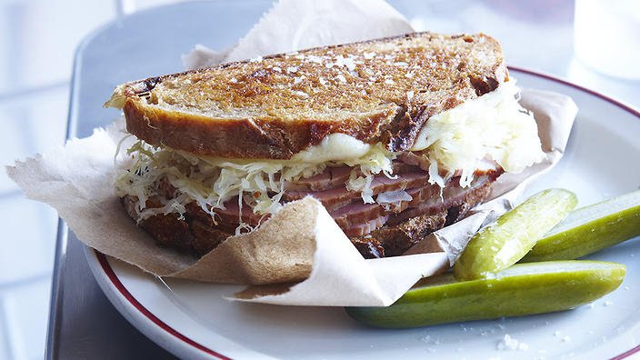 ThescoopTtv's tweet image. A Sneak Peak of Tomorrow&apos;s episode. #The_Scoop