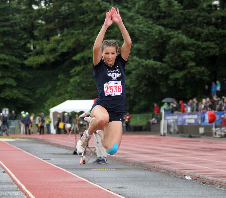 Lake Oswego Review tweet media