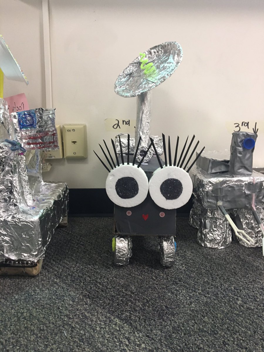 msdavilla's tweet image. Coach Harris 7th gr class designed mars rovers.  I love the eye lashes.  @cfbLongFalcons #talonterritory