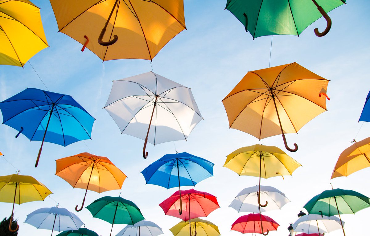 AMPMScrubs's tweet photo. 🏖 Your umbrella can’t stop the 🌧 but it allows us stand in the rain. Confidence may not bring success but gives the power to face any challenge in life. Look for the rainbow:)
#Umbrella #sky #happy #patience #joy #hope #kindness #bekind #goals #energy #motivational #success # https://t.co/E2Z6JPTA1p