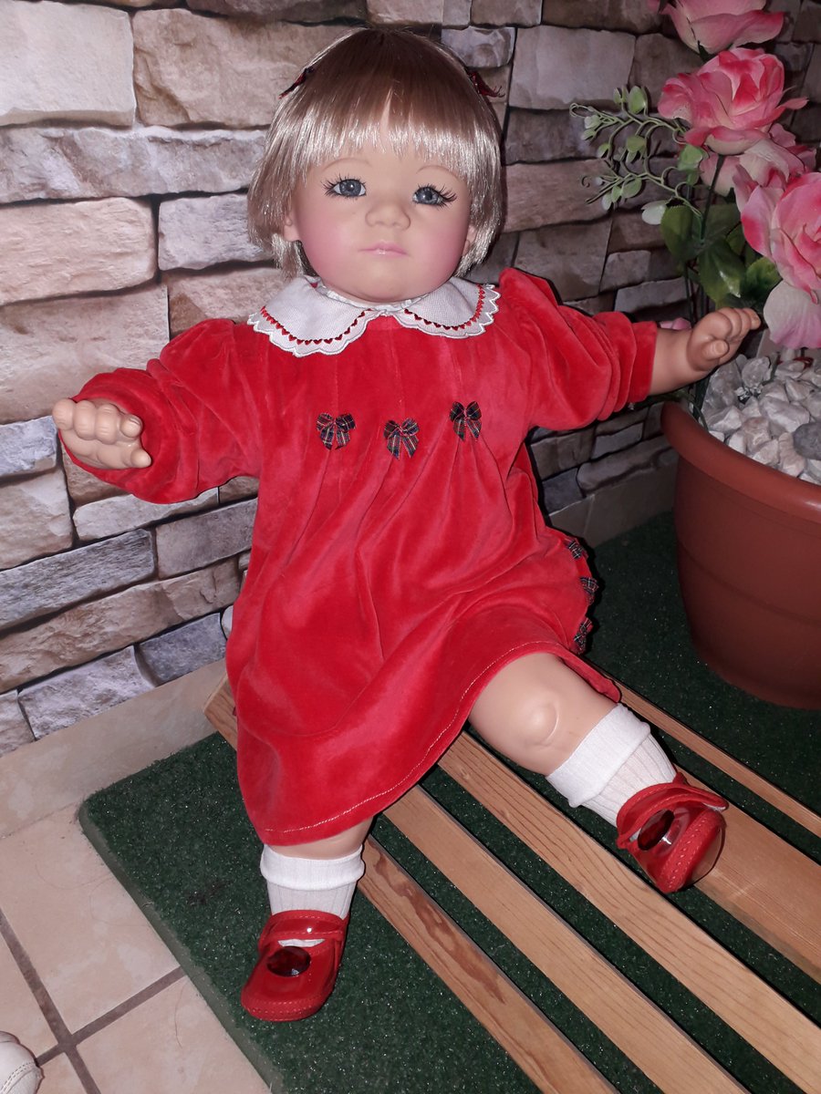 lili ledy caminadora