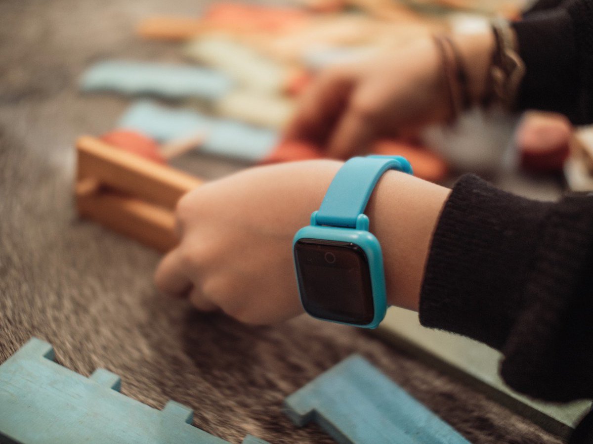 JOYfamilytech's tweet photo. Developing minds need down time to give their busy brains a break.
⠀⠀⠀
#OctopusWatchMotionEdition #OctopusIconBasedWatch #iconbasedwatch #visualscheduling #adaptivecoaching #hax #kid #familytech #watch #OctopusWatch #parenting #parentinghacks #dressedforsucces https://t.co/HYYn8QECqf