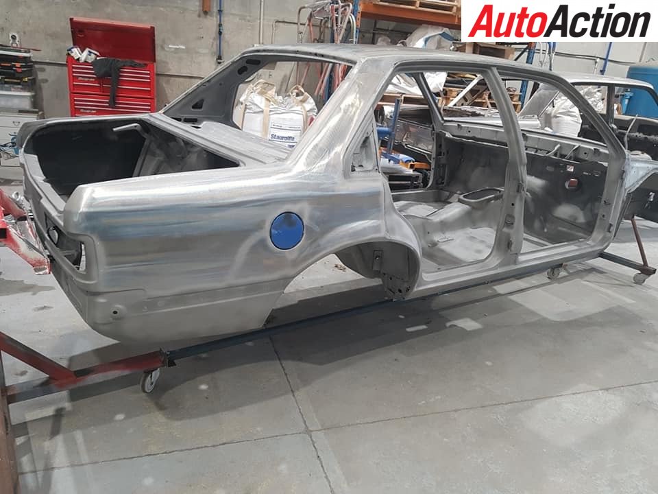 SupercarsAr's tweet image. Comenzó el proceso de construcción del primero de 5 Holden Commodores para la @TCMAustralia encabezado por el ex piloto de las #V8Utes, @bigheadmc, y la participación del ex-propietario de equipo de @supercars, Lucas Dumbrell. #VASC #SupArg

Más info acá ➡️bit.ly/CommodoreTCM