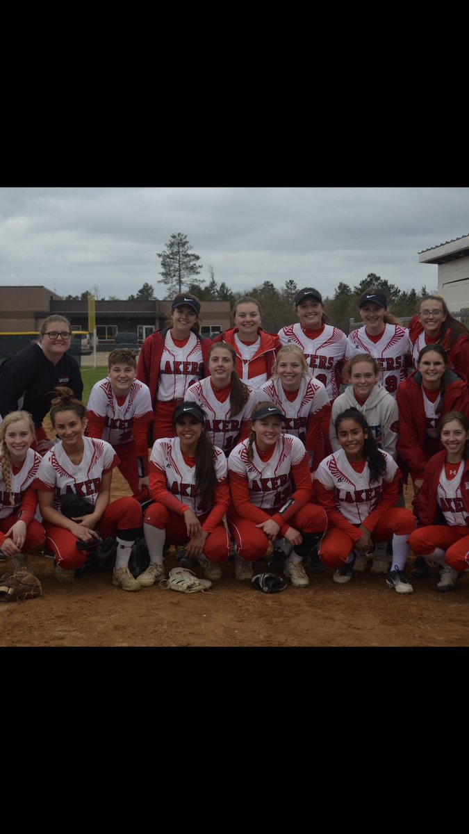 DL_Softball's tweet photo. @DLakesSports game time 4pm in Sartell. @DL_Softball  follow game on @KdlmSports https://t.co/UH908TM0Wg