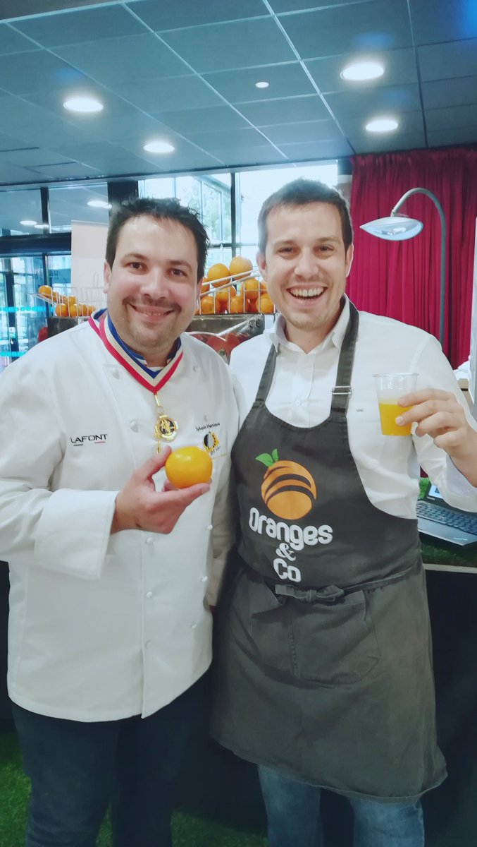 Animation Grand Cru de Vitamines pour la Coupe du Monde de la Chocolatine. Un plaisir de retrouver quelques uns de  nos Partenaires, Clients mais aussi de Belles Rencontres 😉🍊
Une véritable valorisation du savoir-faire des Artisans ! 
<a href="/MichelTrama/">Michel Trama</a> <a href="/NadiaPellefigue/">Nadia Pellefigue</a> <a href="/SocieteMOF/">MOF</a>