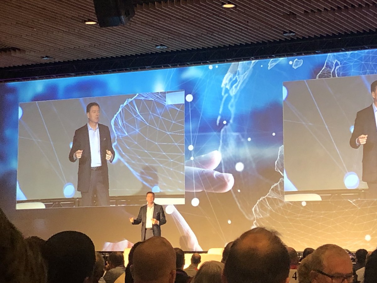 sherrod_im's tweet image. “Confidence enough to be humble is marked by humor” I’m sincerely loving the lessons from Jim Comey. He’s winning me over. #WCISC My leadership style is comedy.